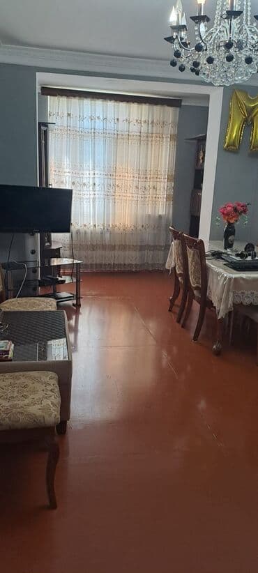 montində satılan evlər: Yevlax, 3 otaqlı, Köhnə tikili, 76 kv. m — 9