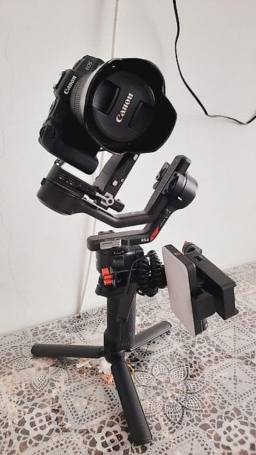 dərzi maşını: DJI RS 4 stabilizator + aksessuar komplekti - 3 oxlu peşəkar gimbal — 1