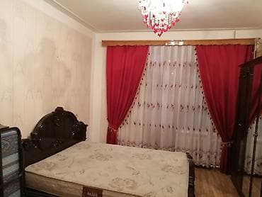 450 manata 3 otaqli evi butun əsyalarla kirayə verilir. Evde — 7