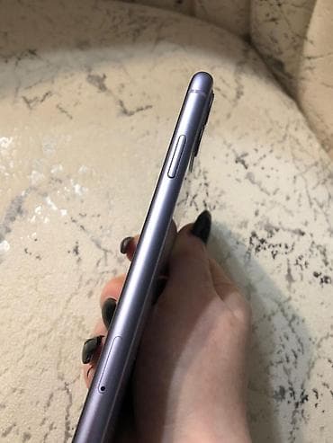 a 12 pro max: IPhone 11, 128 GB, Deep Purple, Face ID — 3