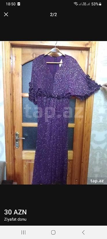 don sekilleri: Ziyafət donu – bənövşəyi rəngdə, parıltılı (simli) parçadan. Uzun — 2