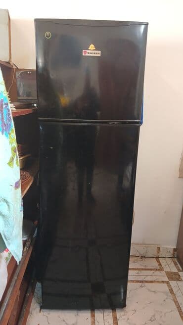 2 qapılı Swizer Soyuducu Satılır, rəng - Qara