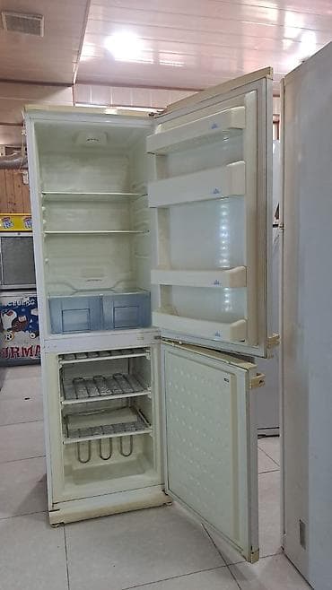 komputer korpusu: Beko iki qapılı soyuducu - Üst qapılı soyuducu bölməsi, alt qapılı — 2