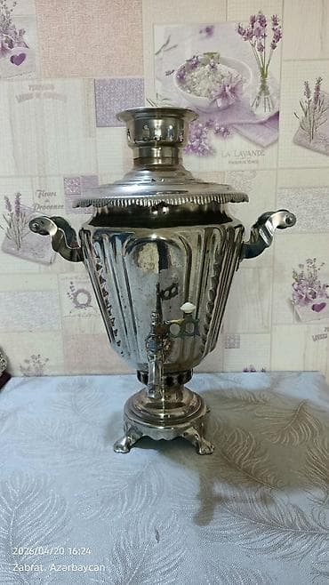 qedimi samovar: Od Samovar, 10-dan çox l — 1