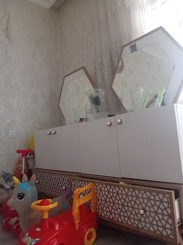 Yeni, Güzgülü — 1