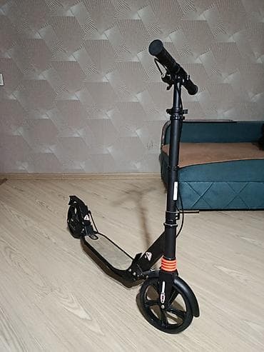 Şəhər üçün scooter – böyük təkərli, yığma model - Rəng: qara - — 1