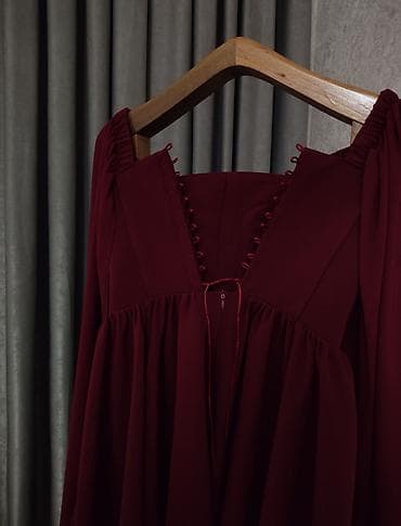 xari bulbul simvolu: Bordo-şərab tonlarında uzun ziyafət geyimi 1dəfə geyinilib dərzi — 3
