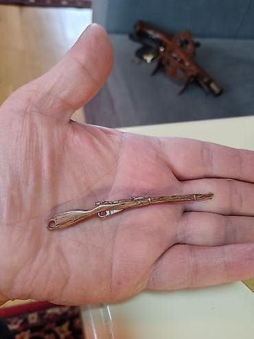 ad gunu dekoru: Fiqur, Metal, rəng - Qara — 4