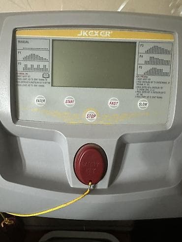 electro gitara: JK Exer elektrik qaçış bandı Xüsusiyyətlər: - Elektriklə işləyən — 4