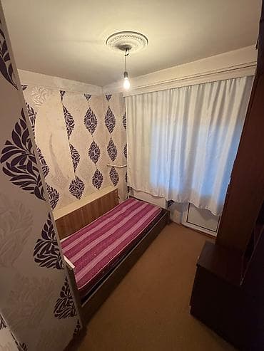 Tecili Xirdalan da kohne bazara yaxin 2 otaqli Bina evi kiraye verilir — 1