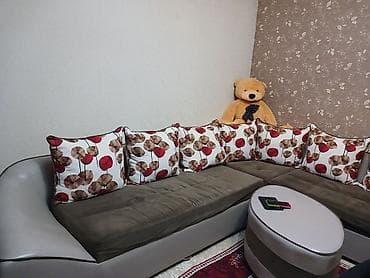 ağ divan: Künc divan, Divan — 4