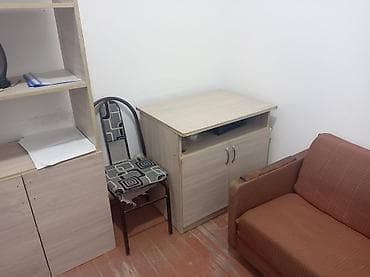 okey masaları: Ofis mebelləri dəsti Tərkib: - İş masasI: açıq ağac tonunda — 3