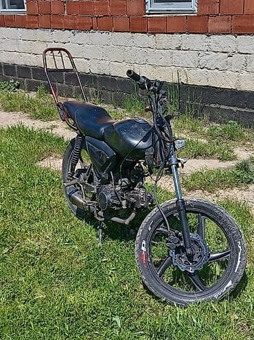 pirus 40 kuza: Kafe-reyser tərzində yığılmış şəhər motosikleti. Xüsusiyyətlər: - — 5
