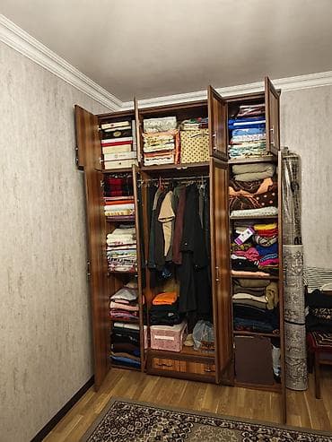 paltar işkafi: İşlənmiş, 4 qapılı, Güzgülü, Qəhvəyi, Digər material, Açılan, Düz dolab — 4