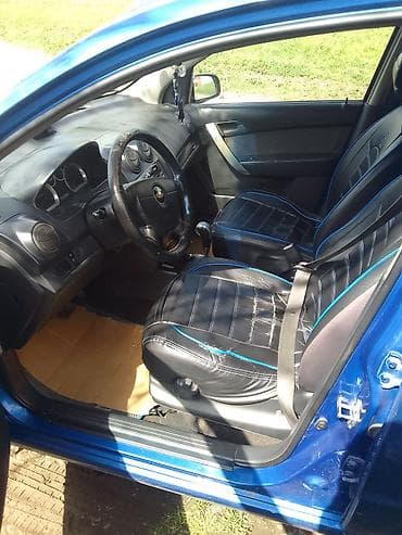Транспорт: Chevrolet Aveo: 1.4 л | 2008 г. Седан — 1