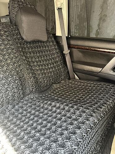 Toyota Land Kruyzer 200 kuza üçün salon çexolu. Yaxşı vəziyyətdə. Heç — 3