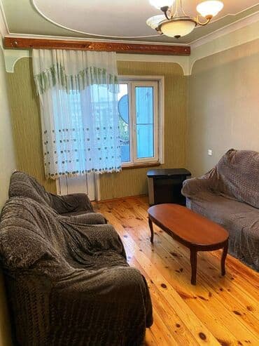 ist petrol tbilisi prospekti: Bakı, 3 otaqlı, Köhnə tikili, m. Nizami, 82 kv. m — 1