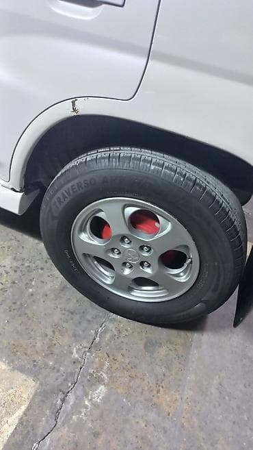 pajero io: Mitsubishi Pajero: 2 l | 2000 il 348858 km Ofrouder/SUV — 6