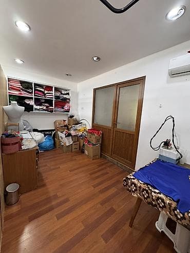busi: **HAZIR GEYİM BİZNESİ SATILIR \| 45000 AZN** Hazır fəaliyyət göstərən — 6