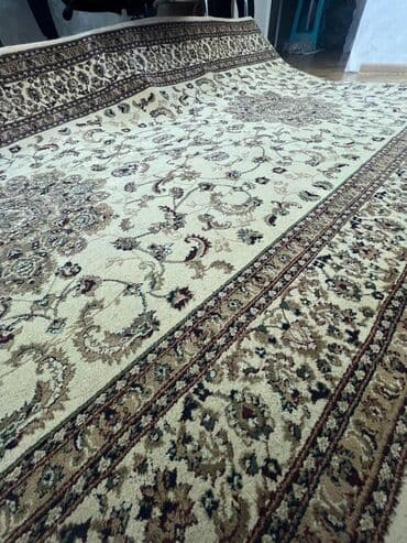 ayaqaltı xalça: Xalça — 5