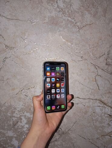 macbook air m1 qiyməti: IPhone 11, Ağ, Face ID — 3