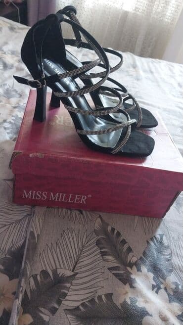 женские пляжные шлепанцы: Размер: 37, цвет - Черный, Новый — 1