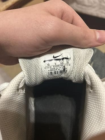 Botinkalar: Nike Orginal Türkiyədən Alınıb 2 hefde geyinilib — 2