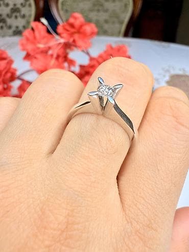Nişan, Üzük, Ağ qızıl, 750 Əyar, Brilyant, 0-0.25 Karat