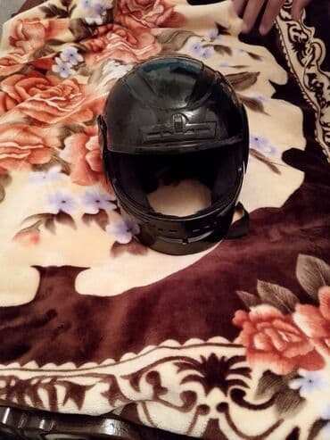 kreditle moto: Salam aleykum kaska satilir şüşesi yoxdur boş debilqedir son qiymeti — 6