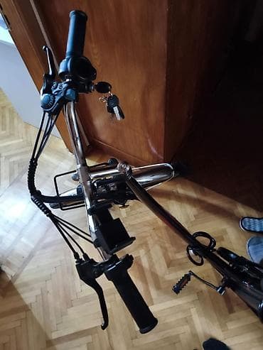 velikler: Elektrik velosipedi – şəhər gəzintiləri və gündəlik yol üçün rahat — 4