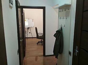 şuşa: Bakı, 4-cü mikrorayon, 3 otaqlı, Köhnə tikili, m. Memar Əcəmi, 40 kv. m — 7