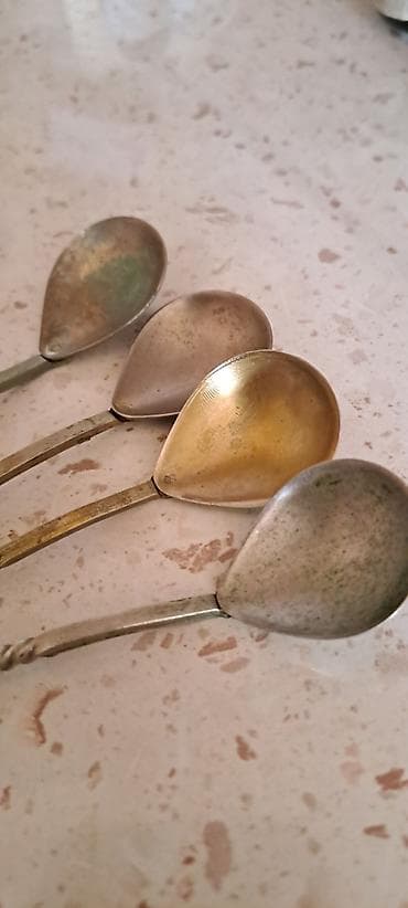 Qaşıqlar: Vintage metal qaşıq dəsti – 4 ədəd - Material: metal qarışığı (gümüşü — 2