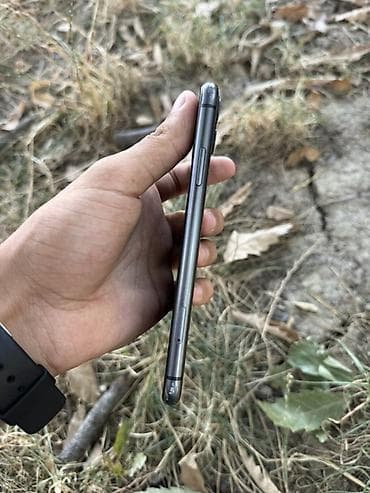 qeydiyyatsız iphone: IPhone 11, 64 GB, Qara, Face ID — 5