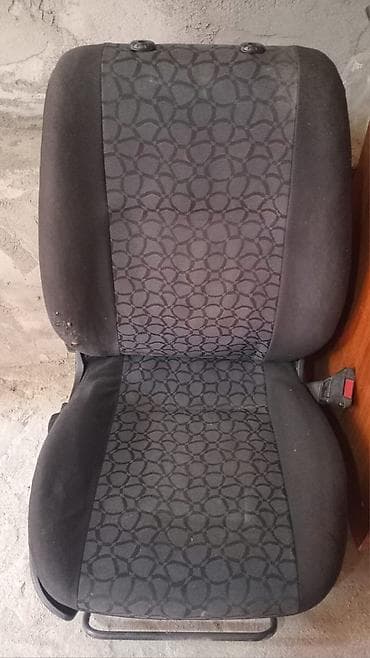 Avtomobil ön oturacağı - Parça material: qara/parlaq naxışlı parça — 3