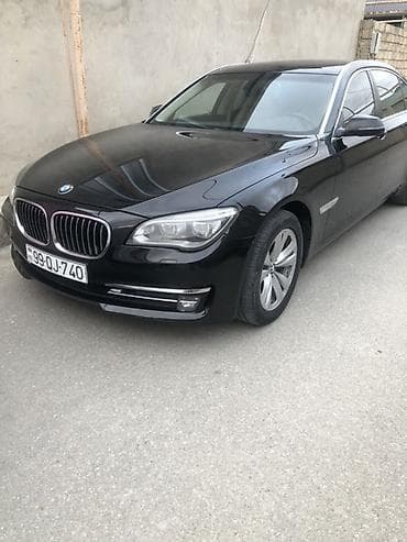 masin zapcast: BMW 740Li – uzun baza, lüks sedan. Xüsusiyyətlər: - Korpus: qara — 4