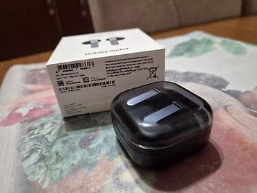 samsung 5302: Samsung Galaxy Buds4 simsiz qulaqlıq - Model: Galaxy Buds4 (qutusu və — 3