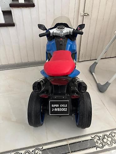 pive set: Motosikl alinib cox az surulub,qalib bagda,cox yaxwi veziyettedir. - — 7