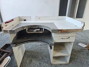 led lupa h4: ZERGAR stolu — 2