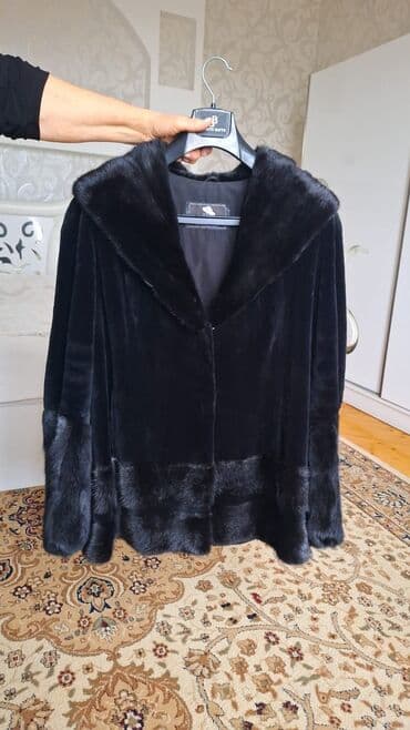 Пиджаки: Satılır,isteyen watsappa yaza biler,ela veziyyetde
0555832006 — 2