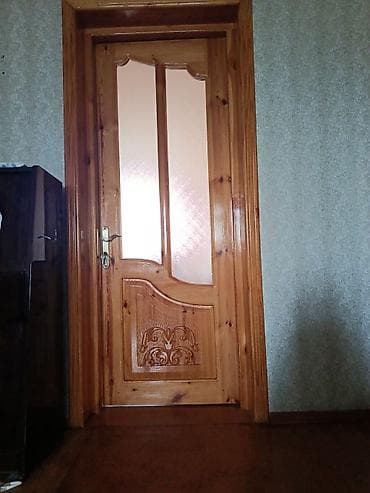 sarlar: Taxta otaq qapıları – şüşəli, oyma dekorlu - Material: təbii ağac — 4
