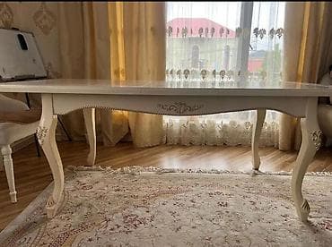 hamam ref: Quru vitrin satılır. - Ölçü: 2.4 m × 1.5 m - Material: qalın şüşədən — 2