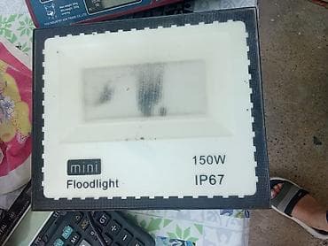 mini projektor: Mini Floodlight LED proyektor – 150W, IP67 - Güc: 150W yüksək işıq — 1