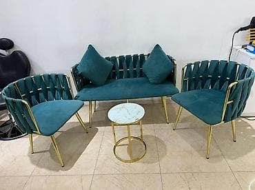 salon divanlari: Salon üçün oturacaq dəsti satılır. Məhsul təsviri: - 2 ədəd armudur — 1