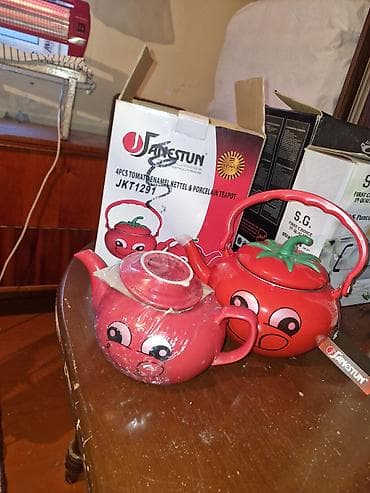 Çay dəsti, rəng - Qırmızı, Metal