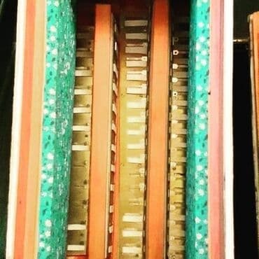 rus gitarasi: Qarmon, Yeni, Ödənişli çatdırılma — 6