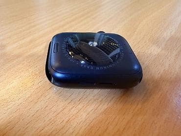 Apple watch SE 3 44mm. pil 100 ideal vəziyyətdə. Alınan gündən ekran — 9