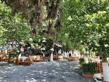 qalaciq kendi kiraye evler: Novxanı qəsəbəsində dənizə yaxın yol kənarı,sahəsi 15sot həyət sahəsi — 5