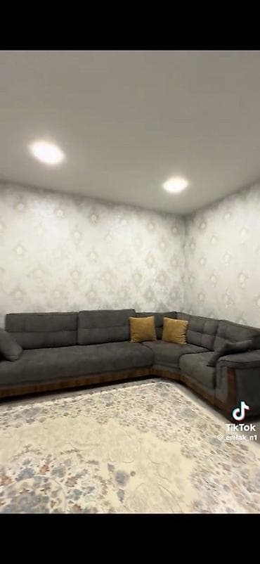 esger sekilleri cekmek: Künc divan, Parça — 1