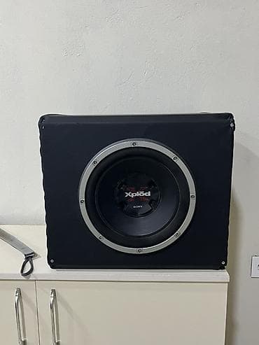 Sony Xplod subwoofer qutusu ilə - Brend/model: Sony Xplod (12 düym