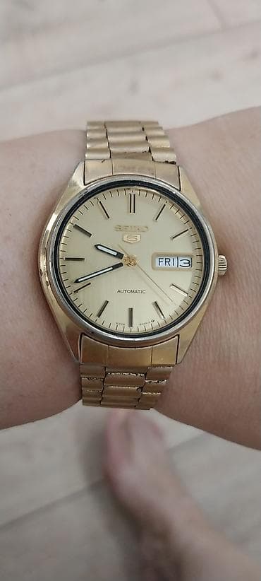 Seiko 5 avtomatik qol saatı - Mexanizm: Avtomatik (öz-özünə qurulan)